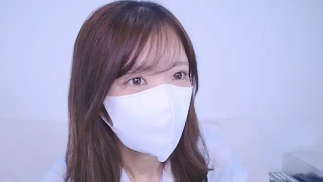 Snapshot of Minami_jjjj chatting on May 29, 2026, 12:41 am Minami jjjj online show from May 29, 2026, 12:41 am