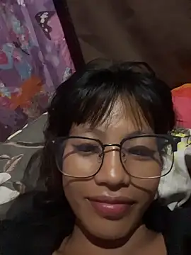 Snapshot of hottiebabe23 chatting on November 22, 2025, 9:03 pm hottiebabe23 online show from November 22, 2025, 9:03 pm