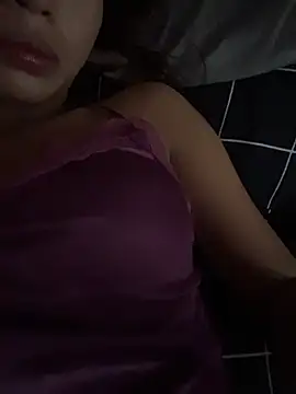 Snapshot of hottiebabe23 chatting on January 19, 2026, 8:18 am hottiebabe23 online show from January 19, 2026, 8:18 am