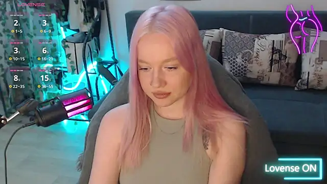 Snapshot of lisa_alen chatting on November 3, 2025, 12:28 pm lisa alen online show from November 3, 2025, 12:28 pm