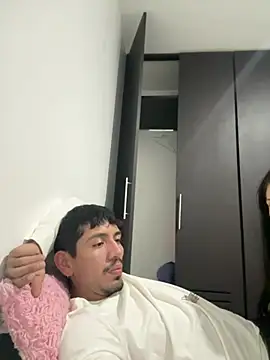 Snapshot of Harry69melon chatting on February 18, 2026, 3:57 am Harry69melon online show from February 18, 2026, 3:57 am