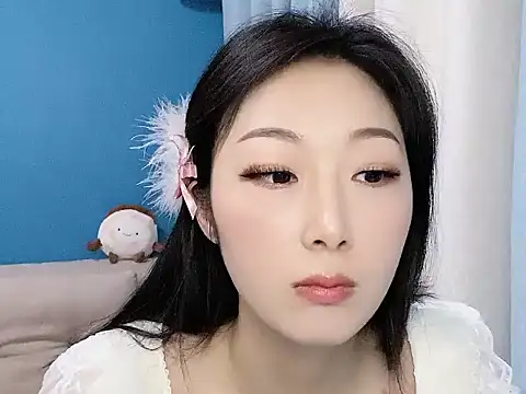 ella55-- online show from December 17, 2025, 1:00 am