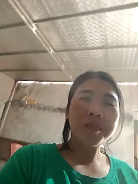 Nahata-suki online show from November 9, 2025, 2:43 am