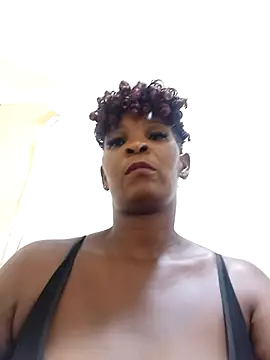 Snapshot of BLACKMALF chatting on November 2, 2025, 10:34 pm BLACKMALF online show from November 2, 2025, 10:34 pm