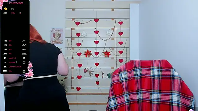 Snapshot of FoxPlayXX chatting on February 22, 2026, 9:35 pm FoxPlayXX online show from February 22, 2026, 9:35 pm