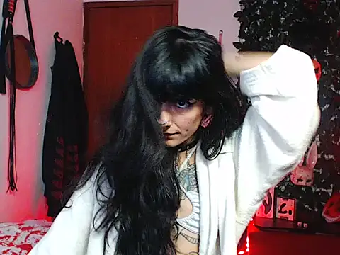 Snapshot of CarrieBurton chatting on November 2, 2025, 3:25 pm CarrieBurton online show from November 2, 2025, 3:25 pm