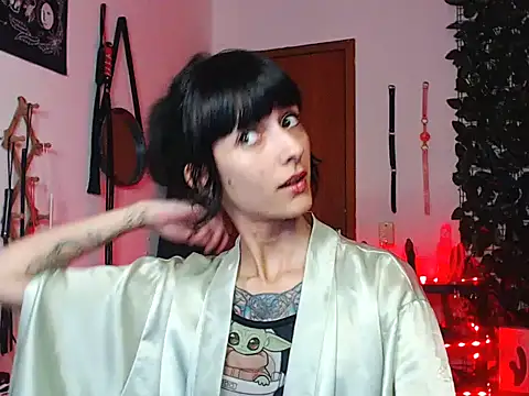 Snapshot of CarrieBurton chatting on November 3, 2025, 3:13 pm CarrieBurton online show from November 3, 2025, 3:13 pm