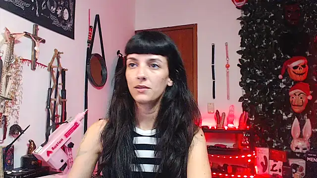 Snapshot of CarrieBurton chatting on November 20, 2025, 4:07 pm CarrieBurton online show from November 20, 2025, 4:07 pm