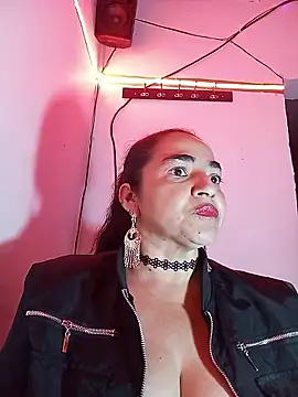 MaryRoze  online show from January 15, 2026, 12:04 am