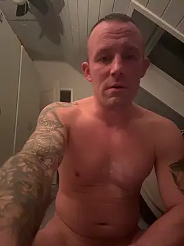 Snapshot of superbertok chatting on February 20, 2026, 5:57 pm superbertok online show from February 20, 2026, 5:57 pm