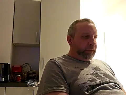 Snapshot of ghost430000 chatting on November 21, 2025, 5:44 pm ghost430000 online show from November 21, 2025, 5:44 pm