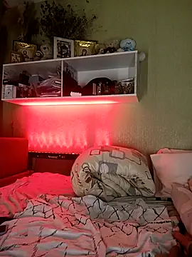 MilkySky online show from February 13, 2026, 9:22 pm