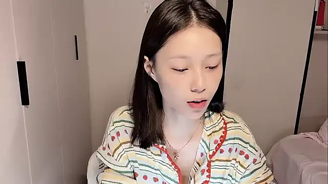 yuyu-33 online show from January 16, 2026, 1:31 am