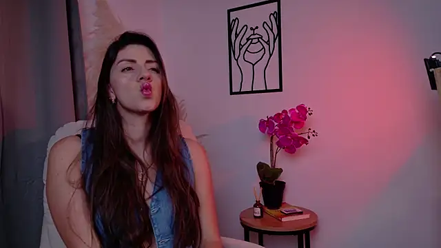 SeleneNova online show from March 30, 2026, 6:53 pm