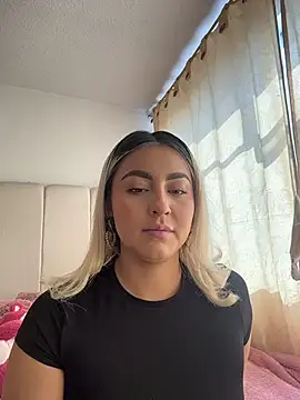 Elina Hills online show from March 4, 2026, 2:34 pm