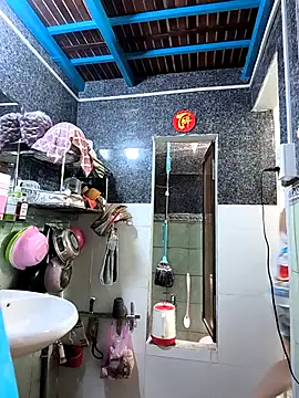 Okleotina9 online show from April 13, 2026, 3:45 am