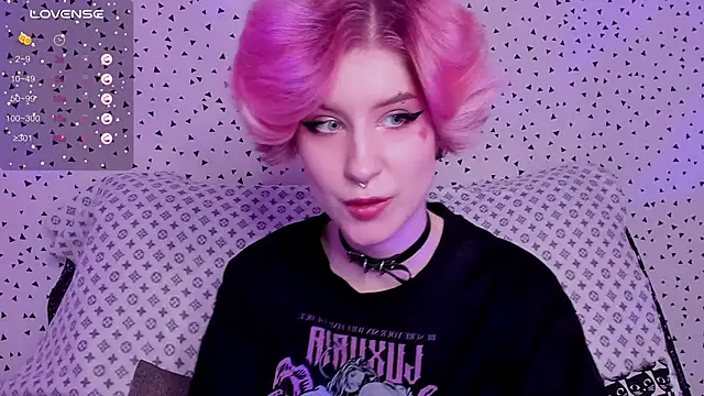Angel Julles online show from June 20, 2026, 6:05 am