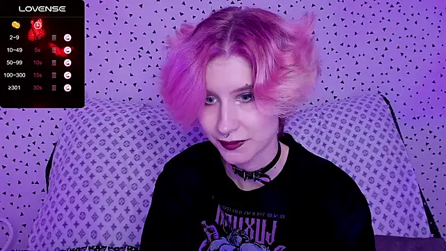 Angel Julles online show from July 11, 2026, 10:18 am