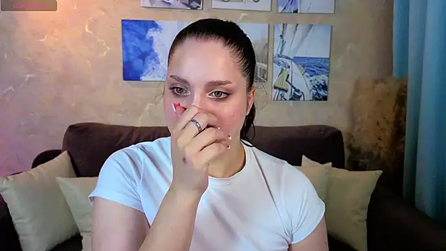 MoonScribe online show from November 12, 2025, 3:07 am