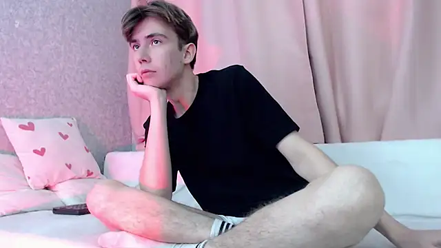 Harvey foster online show from December 15, 2025, 1:37 pm