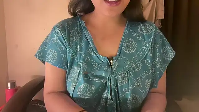 Snapshot of Shilpa_7 chatting on April 28, 2026, 7:08 pm Shilpa 7 online show from April 28, 2026, 7:08 pm