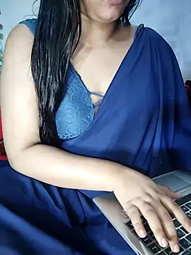 Nancy queen001 online show from December 13, 2025, 7:53 pm