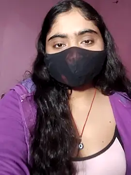 MINAKSHI35 online show from February 3, 2026, 2:22 pm