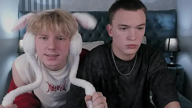 Snapshot of Kevin_Derek chatting on November 5, 2025, 2:06 pm Kevin Derek online show from November 5, 2025, 2:06 pm