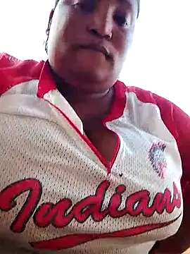 Snapshot of MassiveBoobsxxxx chatting on November 8, 2025, 3:56 pm MassiveBoobsxxxx online show from November 8, 2025, 3:56 pm