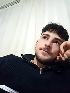 yasinesra757  online show from February 26, 2026, 8:30 pm