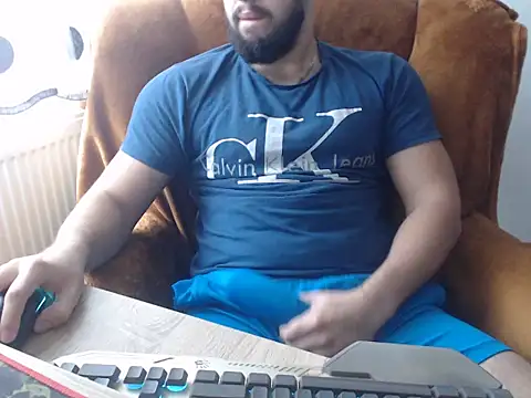 Snapshot of strongcoffee10 chatting on November 11, 2025, 9:42 am strongcoffee10 online show from November 11, 2025, 9:42 am