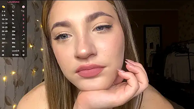 OrethaEredia online show from December 22, 2025, 7:11 pm