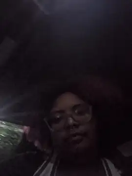 Snapshot of Peachii69 chatting on February 4, 2026, 7:47 am Peachii69 online show from February 4, 2026, 7:47 am