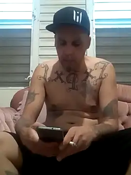 feoGG197 online show from November 10, 2025, 12:26 pm