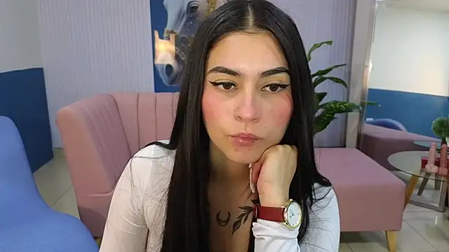 amy lovelydoll online show from April 5, 2026, 6:49 pm