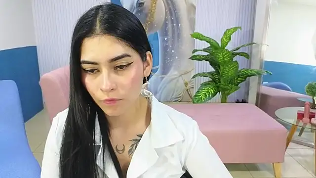 amy lovelydoll online show from April 15, 2026, 7:58 pm