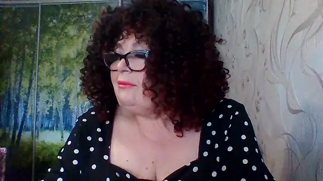 Snapshot of Milaniya606 chatting on February 10, 2026, 8:29 am Milaniya606 online show from February 10, 2026, 8:29 am