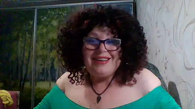 Snapshot of Milaniya606 chatting on June 19, 2026, 6:23 pm Milaniya606 online show from June 19, 2026, 6:23 pm