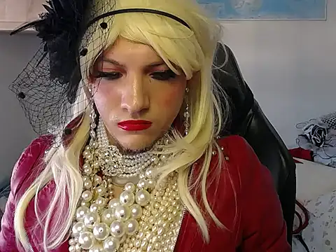 Snapshot of VanesaCrossic chatting on October 19, 2025, 6:47 am VanesaCrossic online show from October 19, 2025, 6:47 am