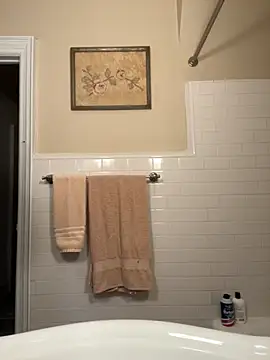 Bazarovxh online show from November 4, 2025, 7:46 pm