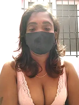 Queen-dhivya online show from January 16, 2026, 5:39 pm