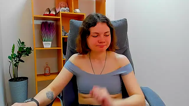 Stella-Maers online show from May 27, 2026, 7:27 am