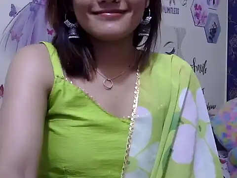 maira 33 online show from April 4, 2026, 10:35 am