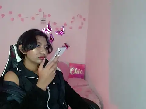 Samanta 777 online show from December 20, 2025, 11:45 pm