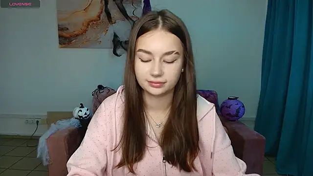 Snapshot of AsiaSanffa chatting on November 4, 2025, 6:34 am AsiaSanffa online show from November 4, 2025, 6:34 am