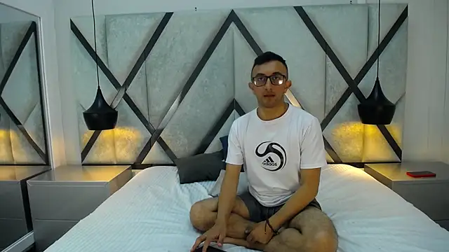 Snapshot of Addam_Hunter chatting on November 13, 2025, 11:47 pm Addam Hunter online show from November 13, 2025, 11:47 pm