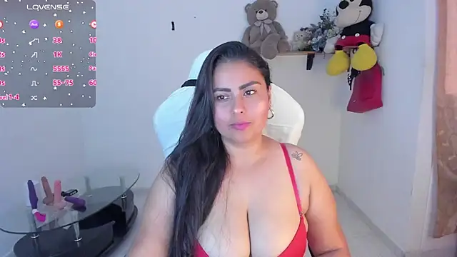 Snapshot of Valery_stuart chatting on November 11, 2025, 12:38 pm Valery stuart online show from November 11, 2025, 12:38 pm