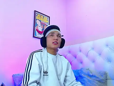 Snapshot of bad_boy_hottx chatting on November 8, 2025, 12:11 am bad boy hottx online show from November 8, 2025, 12:11 am