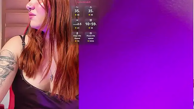 FiorellaRicci  online show from November 25, 2025, 1:44 pm