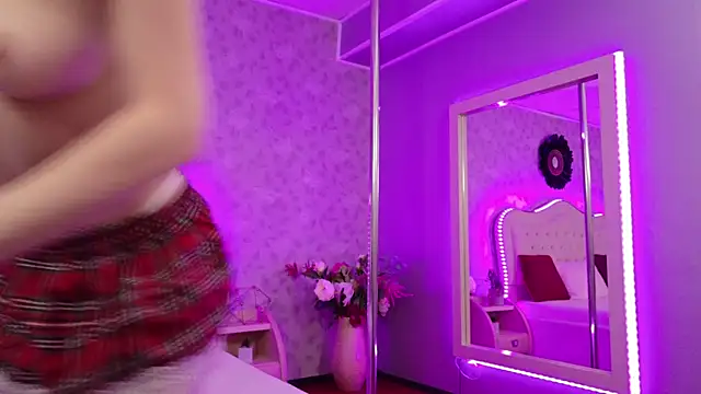 GracieCute online show from May 11, 2026, 3:12 am